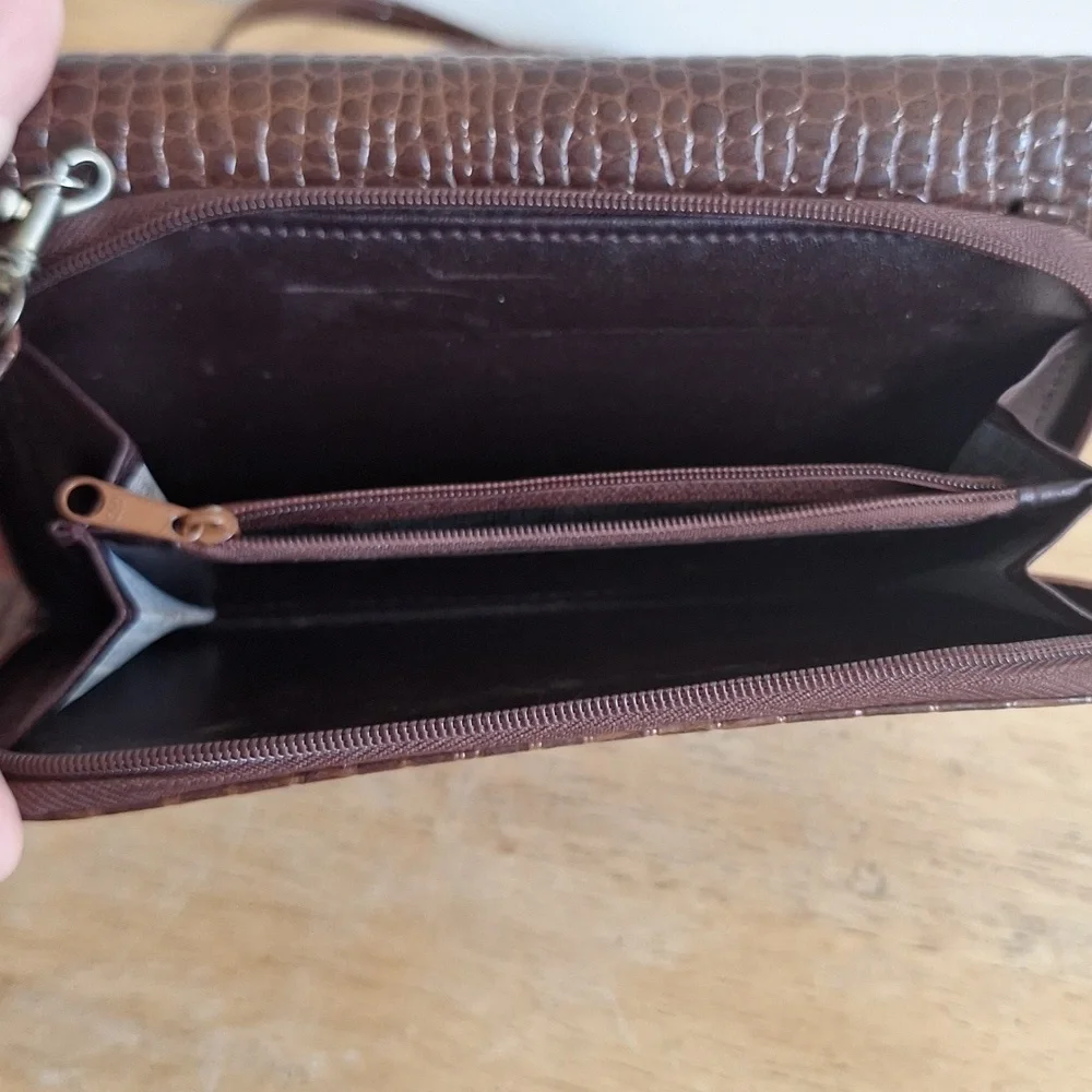 Vintage Brown Croc Embossed Organizer Crossbody Bag Purse